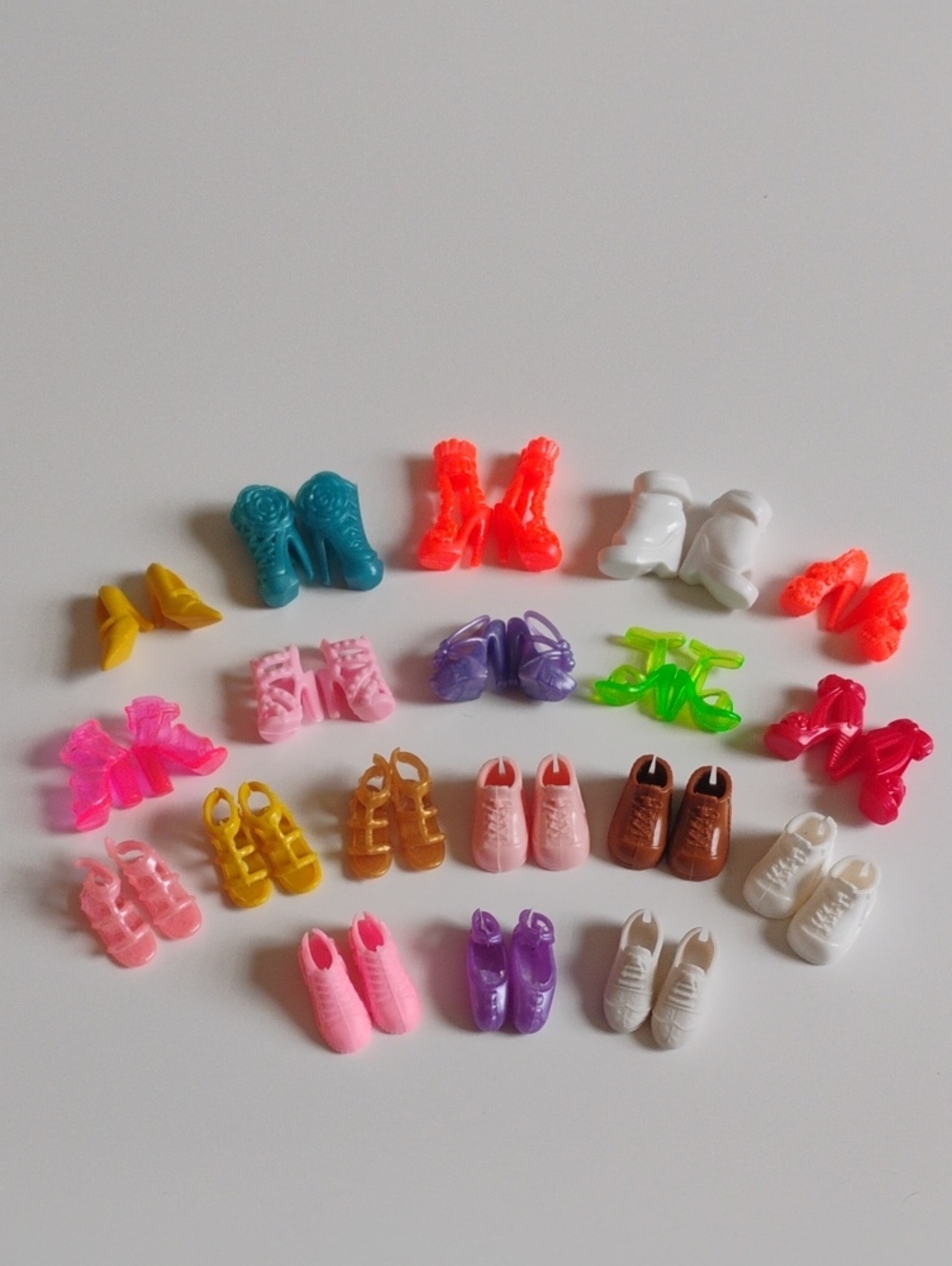Various Barbie Doll Shoes Lot Of 19 Pairs